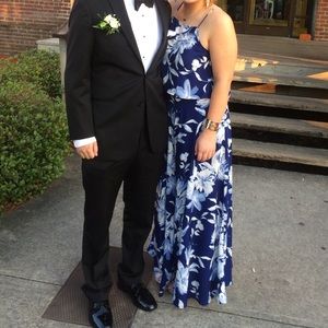 Lulu’s Blue Floral Maxi 2-Piece